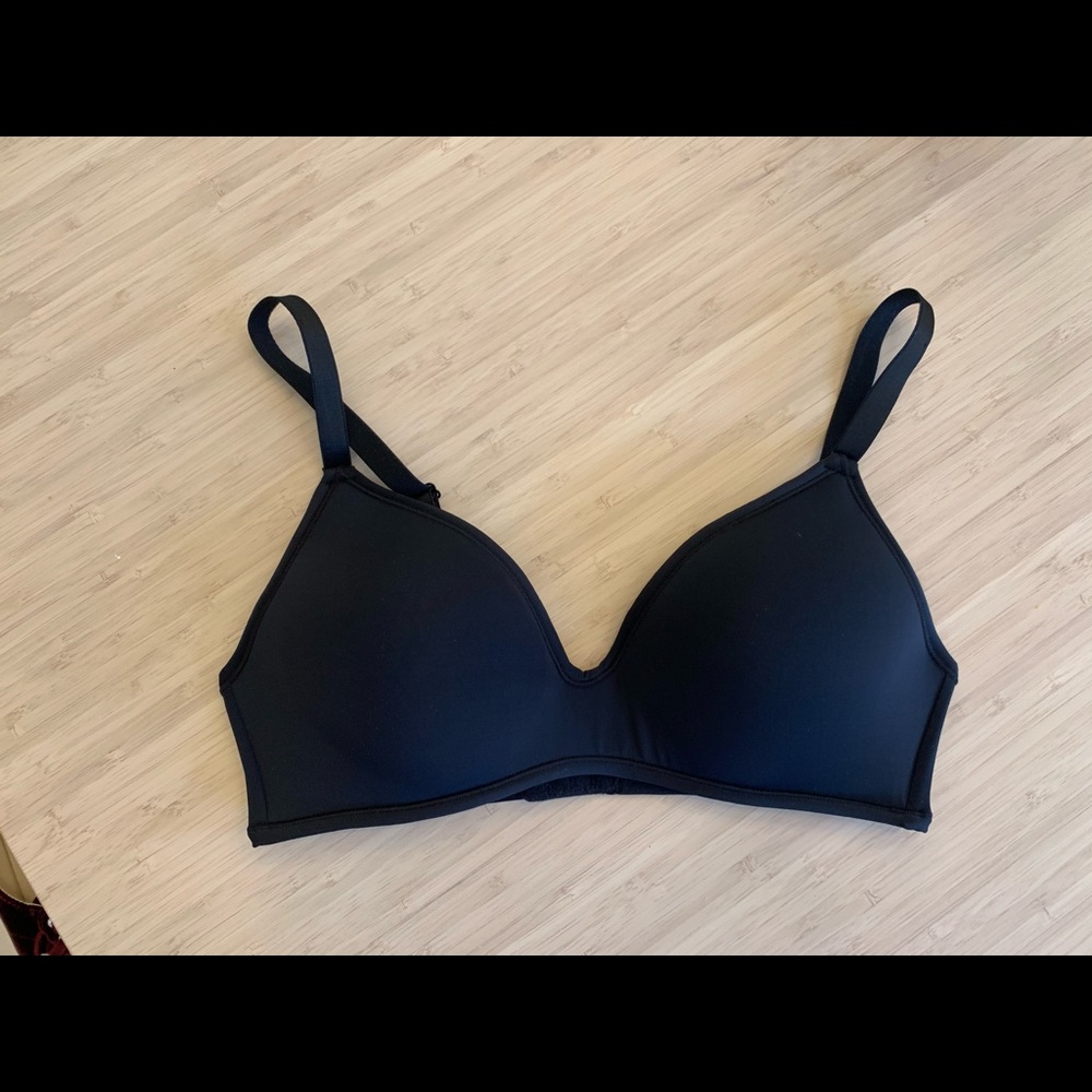 Black Plunge Bra